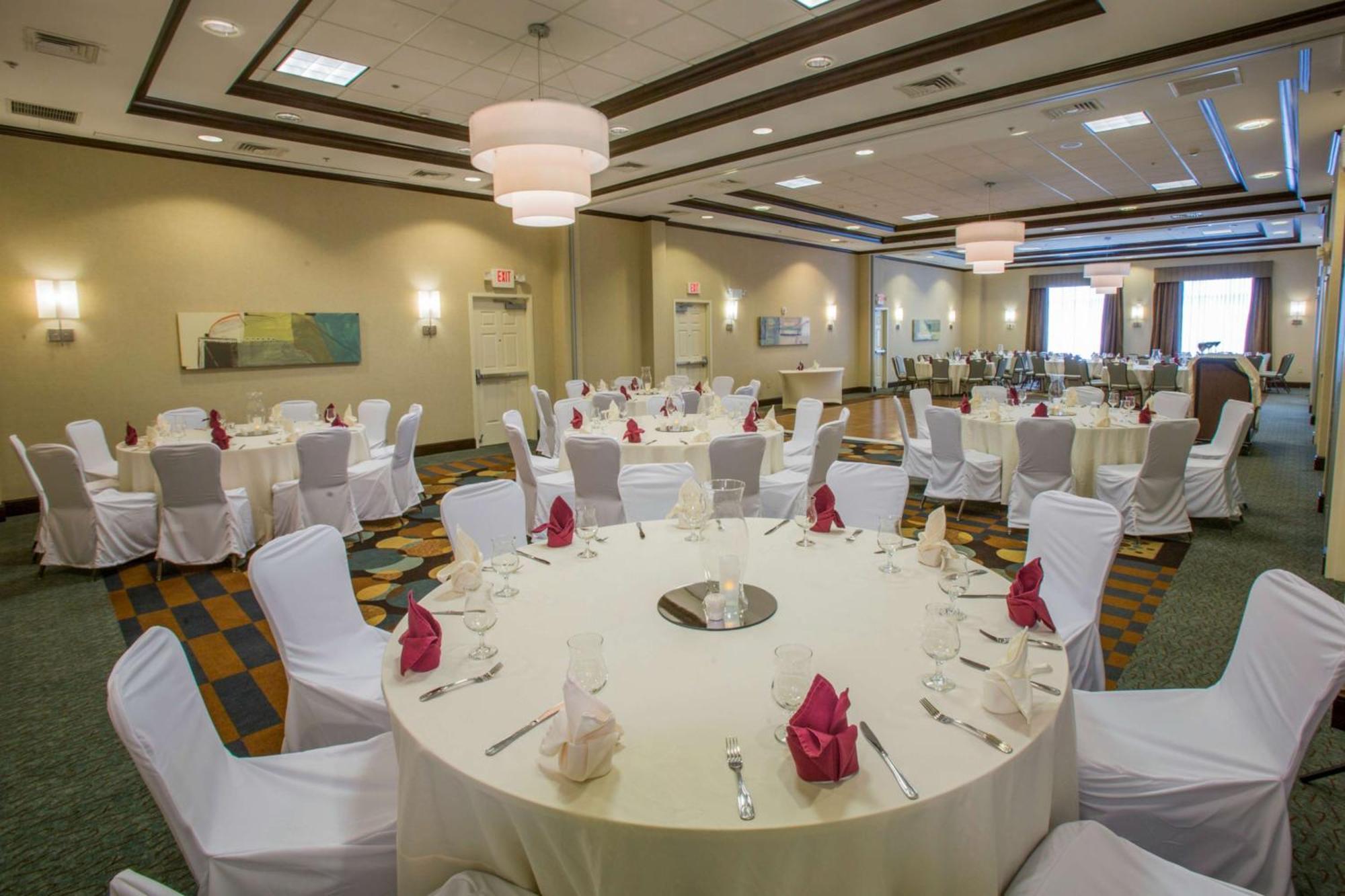 Hilton Garden Inn Dulles North Ashburn Exterior photo