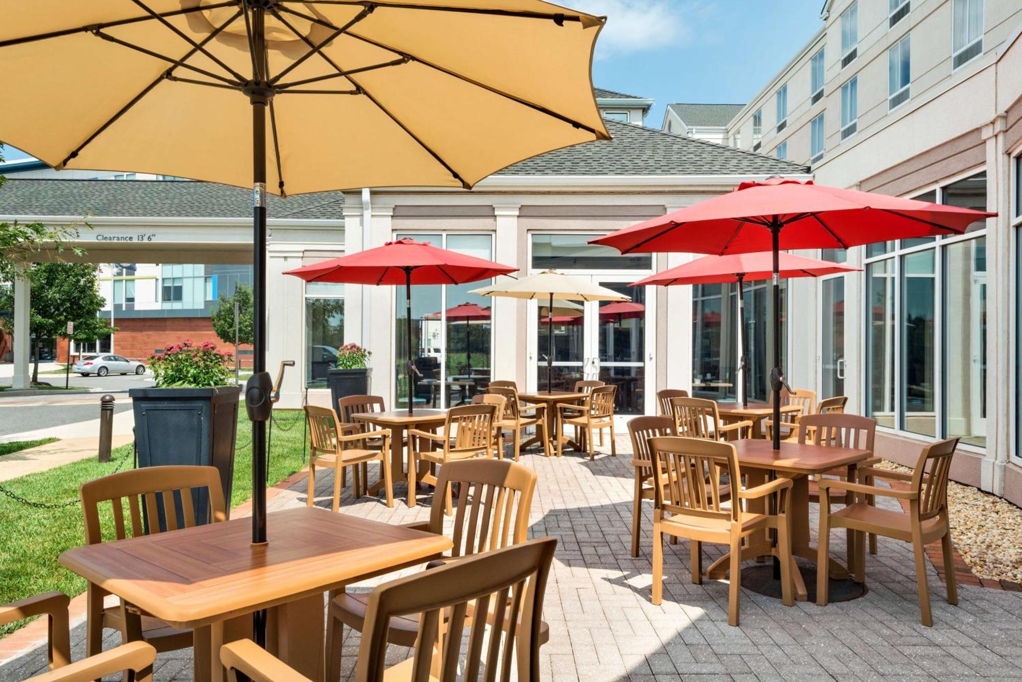 Hilton Garden Inn Dulles North Ashburn Exterior photo