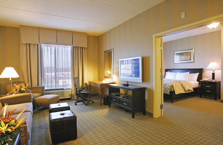Hilton Garden Inn Dulles North Ashburn Exterior photo